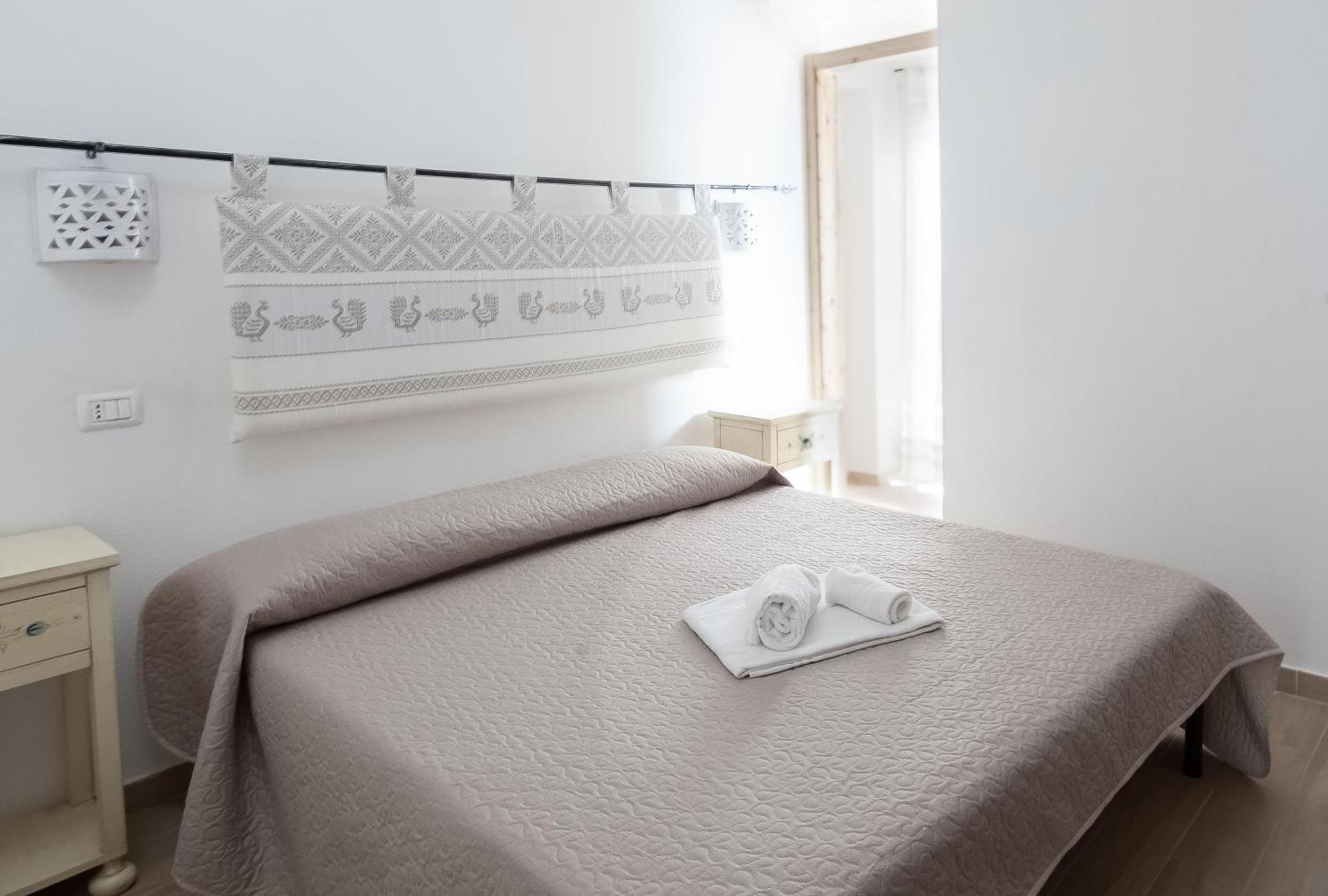 Beb Con Piscina Villa Del Borgo Badesi Luaran gambar