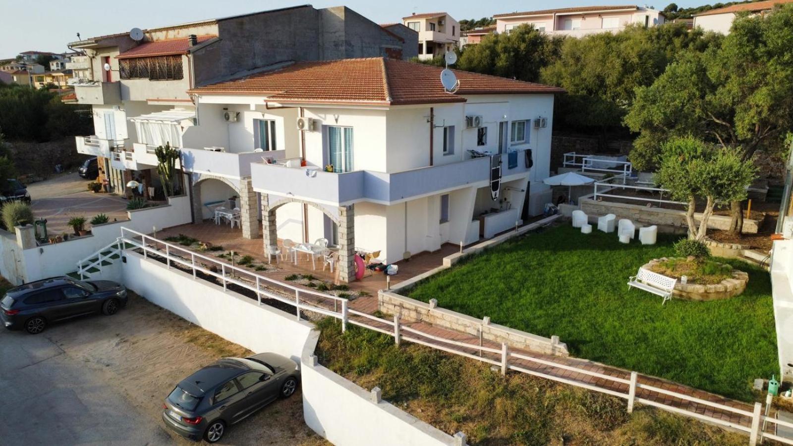 Beb Con Piscina Villa Del Borgo Badesi Luaran gambar